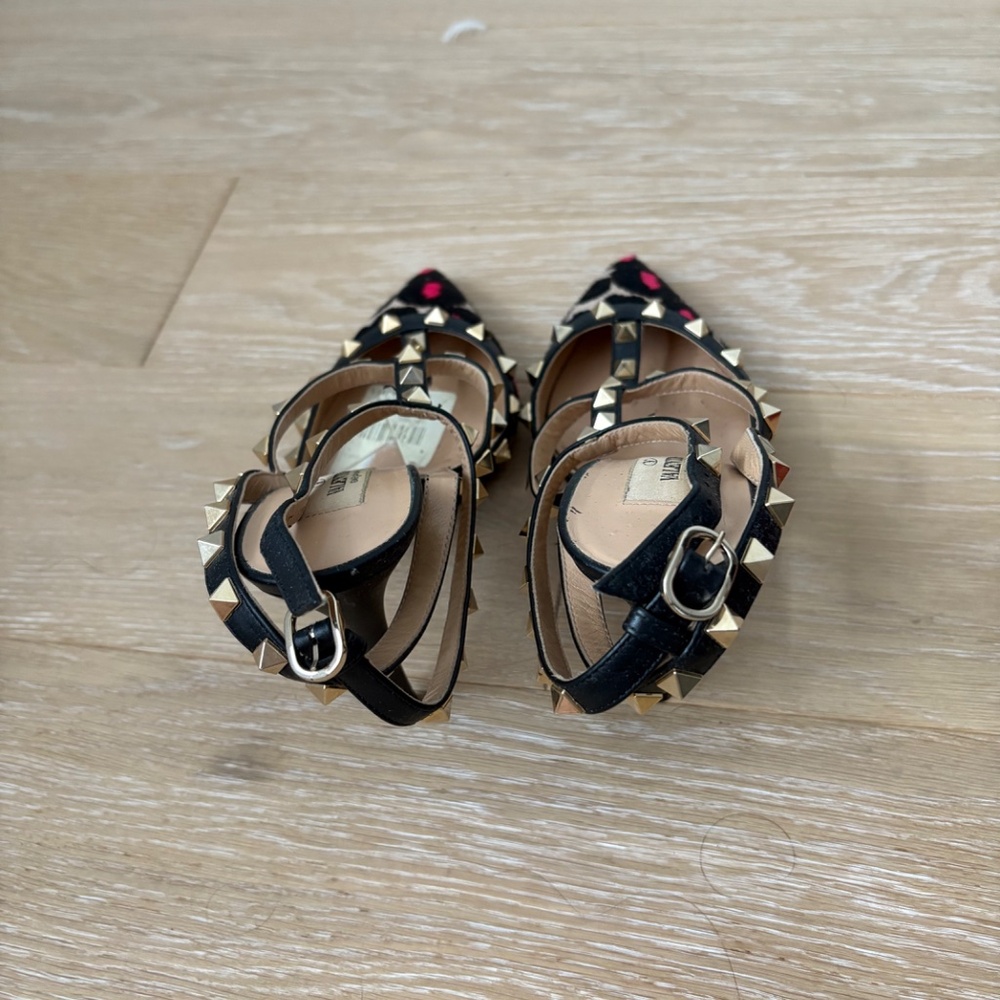 VALENTINO ROCKSTUD PUMPS - Picture 2 of 3